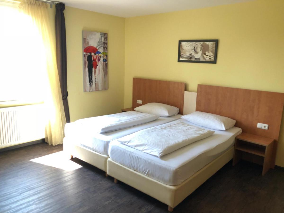 Hotel Europa - Restaurant Rüsselsheim Eksteriør billede